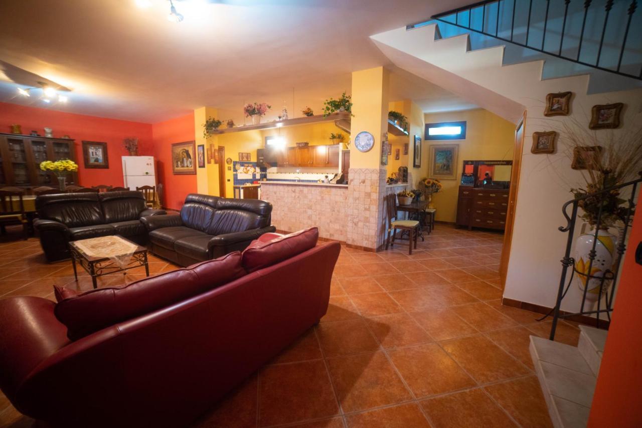 Villa Patrizia-Luxury Villa Mottola Luaran gambar
