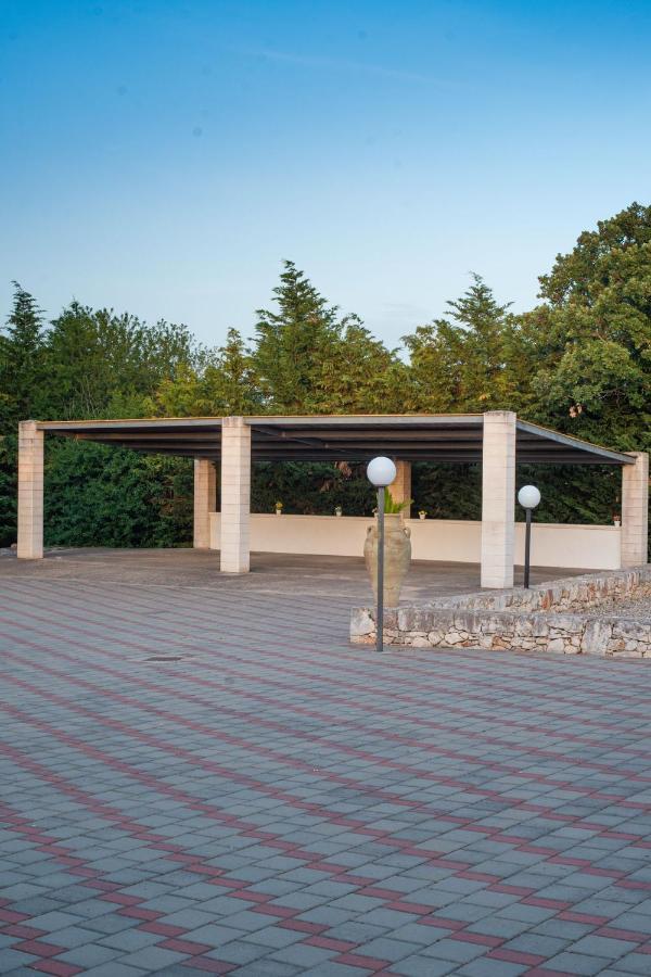 Villa Patrizia-Luxury Villa Mottola Luaran gambar