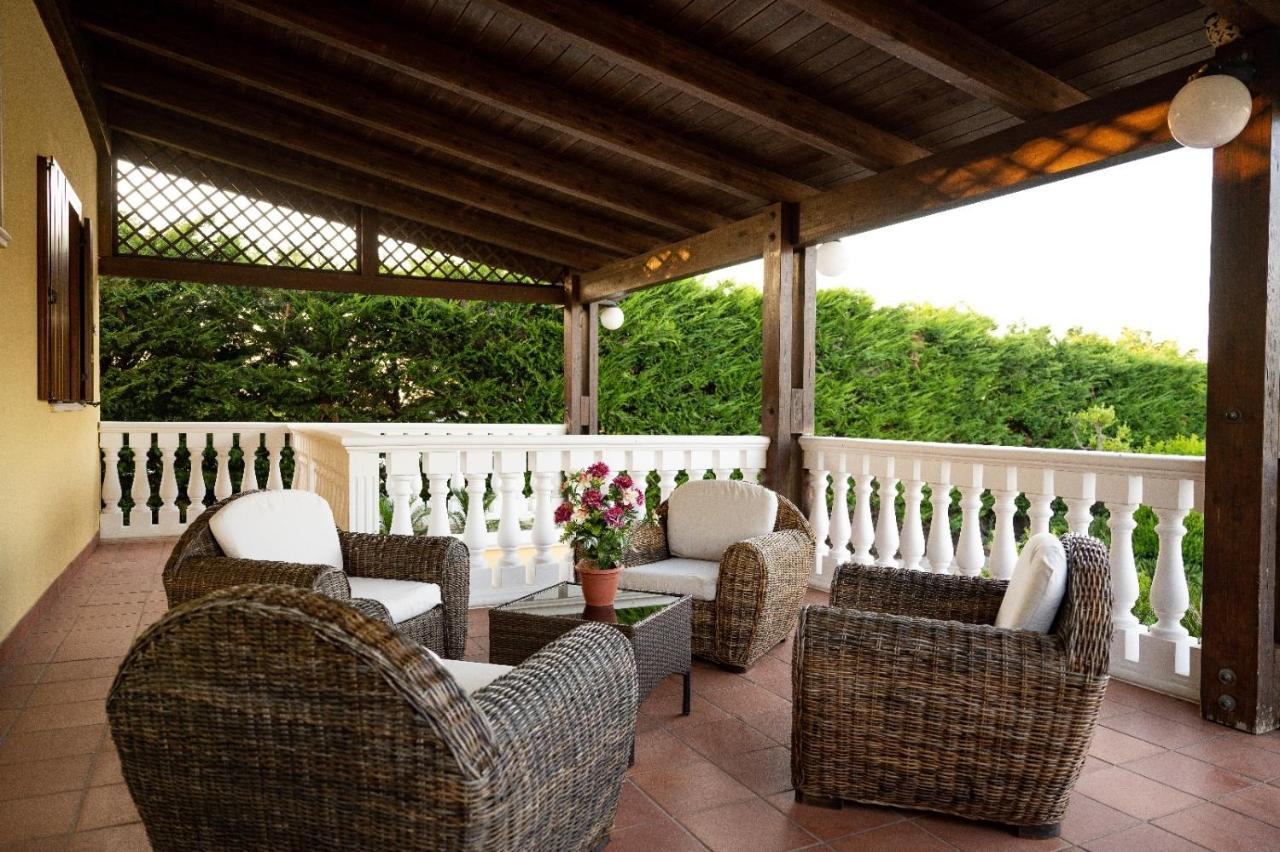 Villa Patrizia-Luxury Villa Mottola Luaran gambar