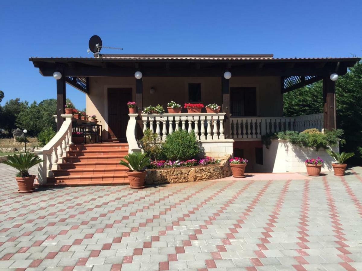 Villa Patrizia-Luxury Villa Mottola Luaran gambar